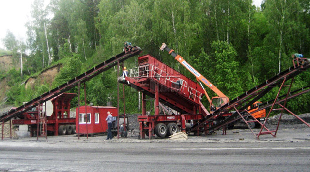 Planta de trituración de granito portátil de 120t/h en Irku